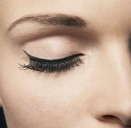 How To Apply Liquid Eyeliner Flawlessly